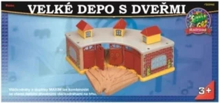 Maxim Velké depo s dveřmi    